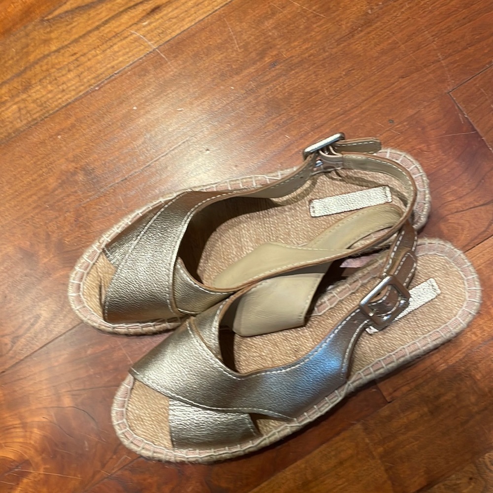 Pour la Victoire shoes